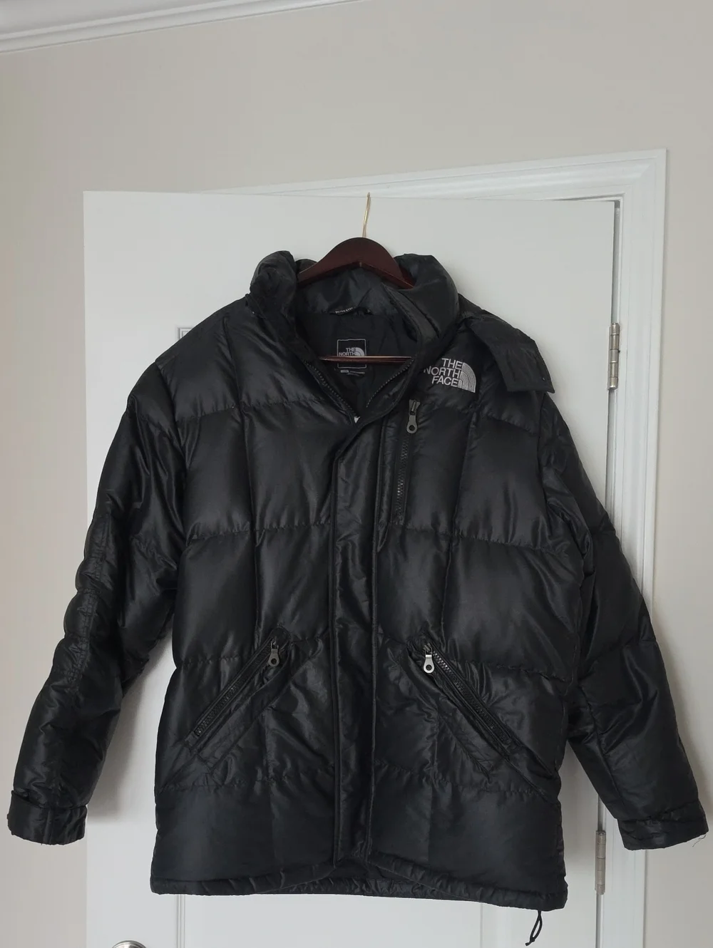 The North Face Men's Black Insulated Puffer Coat 550